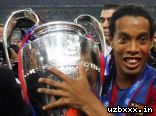 EROUY.RU_RONALDINHO