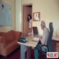 Molodaja_studentka_poprobovala_chlen_starogo_professora.mp4